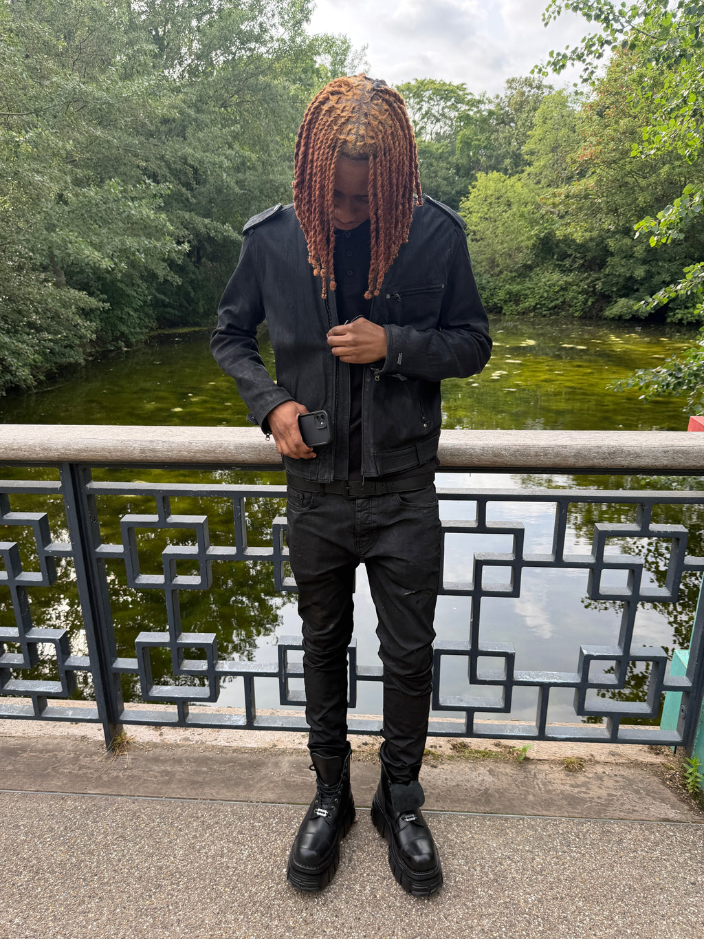 SEIJIN WAXED DENIM SKINNY BLACK