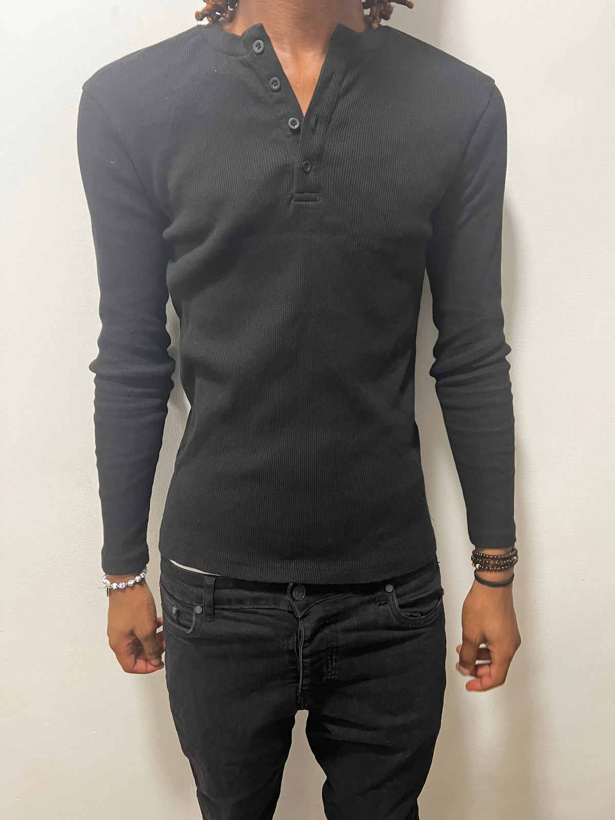 SEIJIN LONG SLEEVE HENLEY BLACK